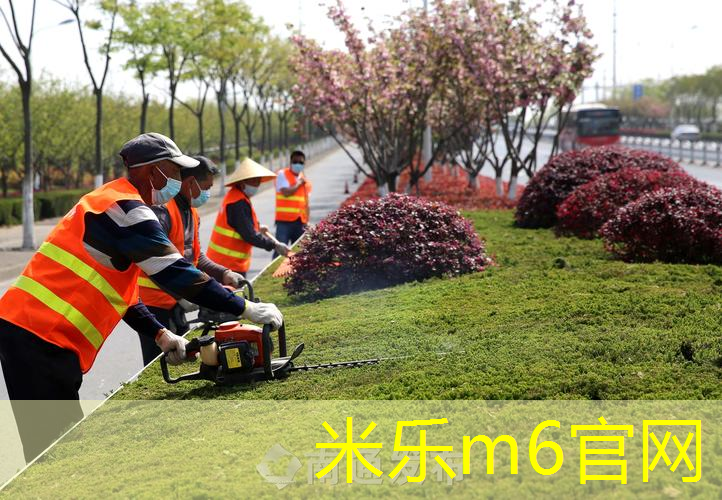 米乐m6官网：贵人鸟和361哪个网球拍好